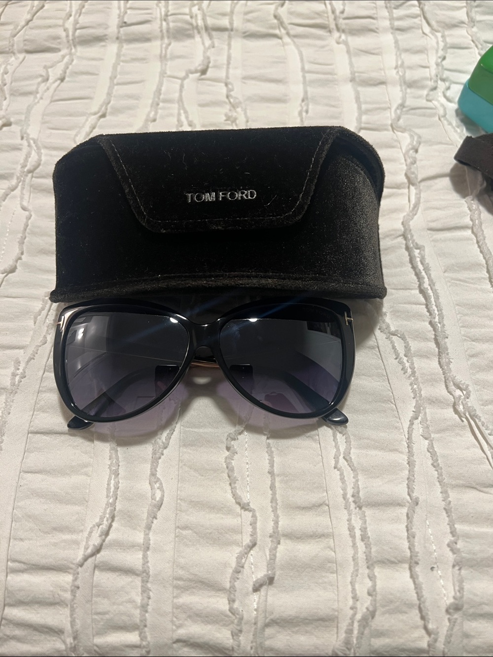 Tom Ford Women's Black Sunglasses with Gradient Lenses and Velvet Case